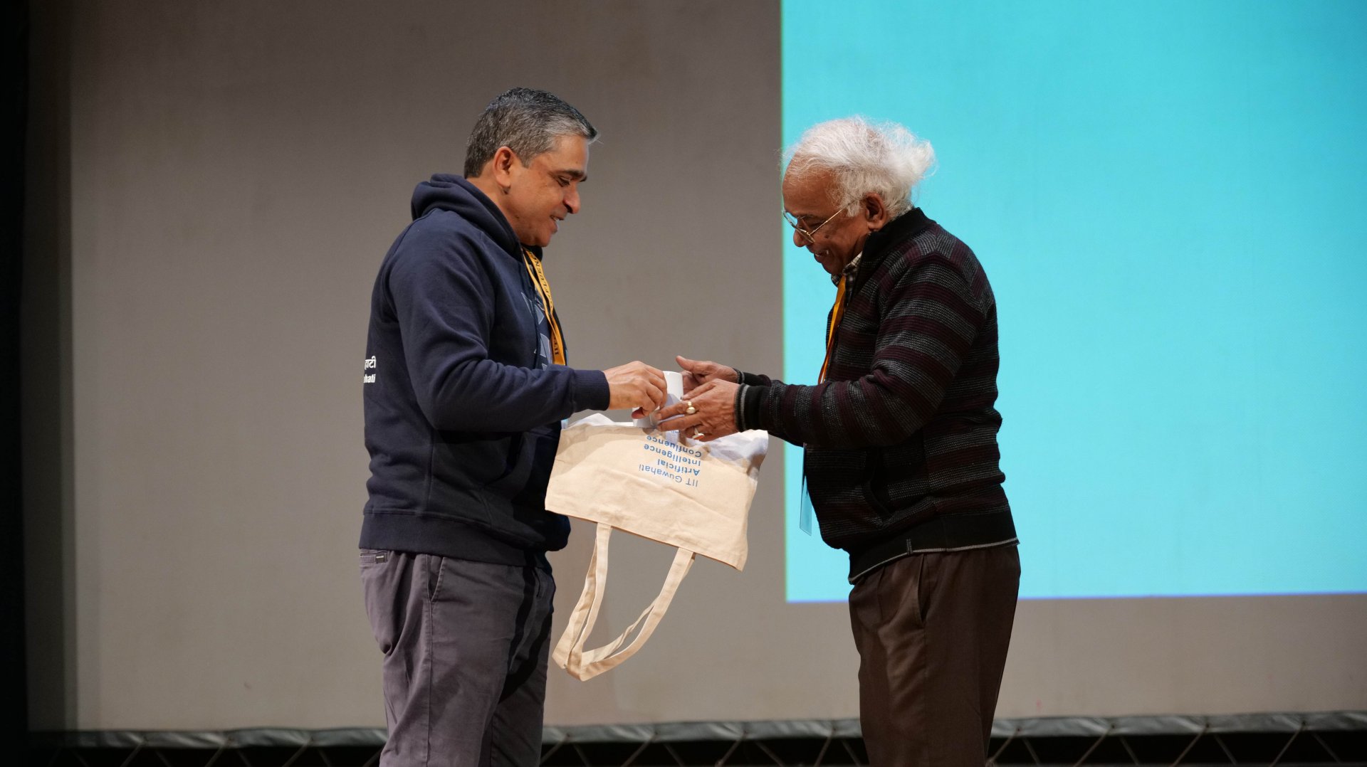 Event Photo 100